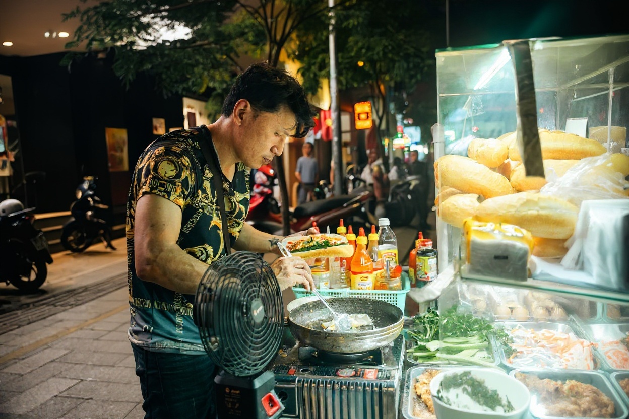 Adjarian Khachapuri: The Main Food Event — Batumi, Vietnam